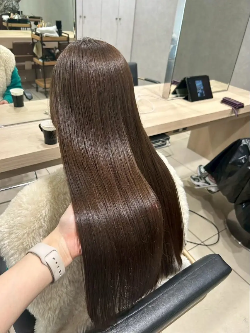 ロング カラー 森田 夢瞳のヘアスタイル
