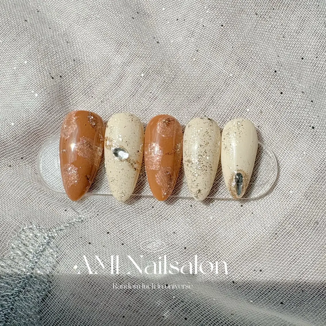 ミディアム ハンドネイル AMI Nailsalonのネイルデザイン