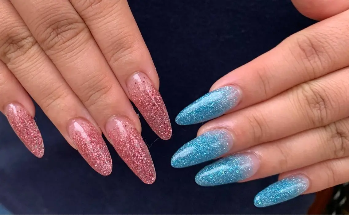 ネイル ブルー グラデーション ラメ(グリッター) ピンク スカルプネイル ハンドネイル R nailのネイルデザイン
