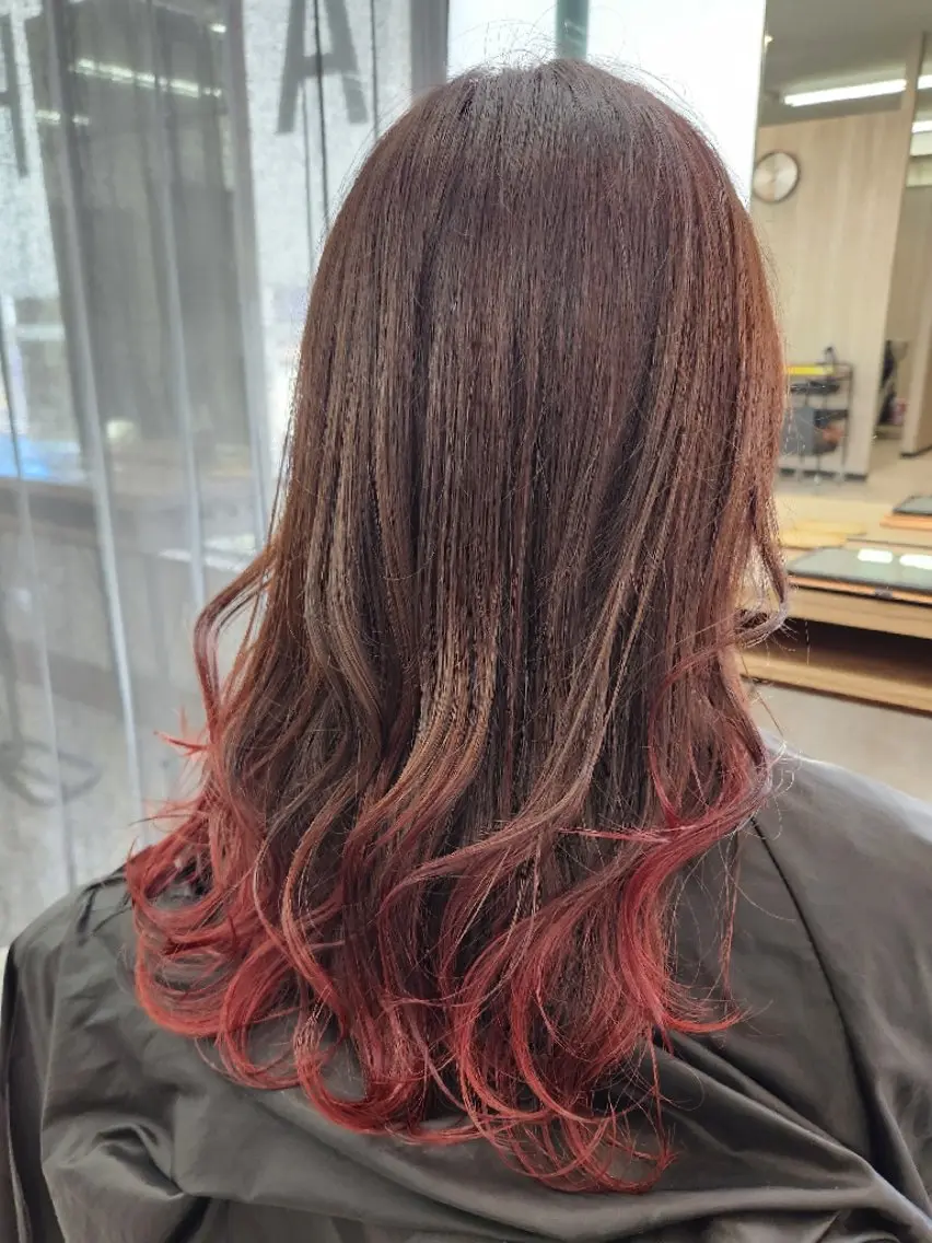 セミロング ✂ AYAのヘアスタイル