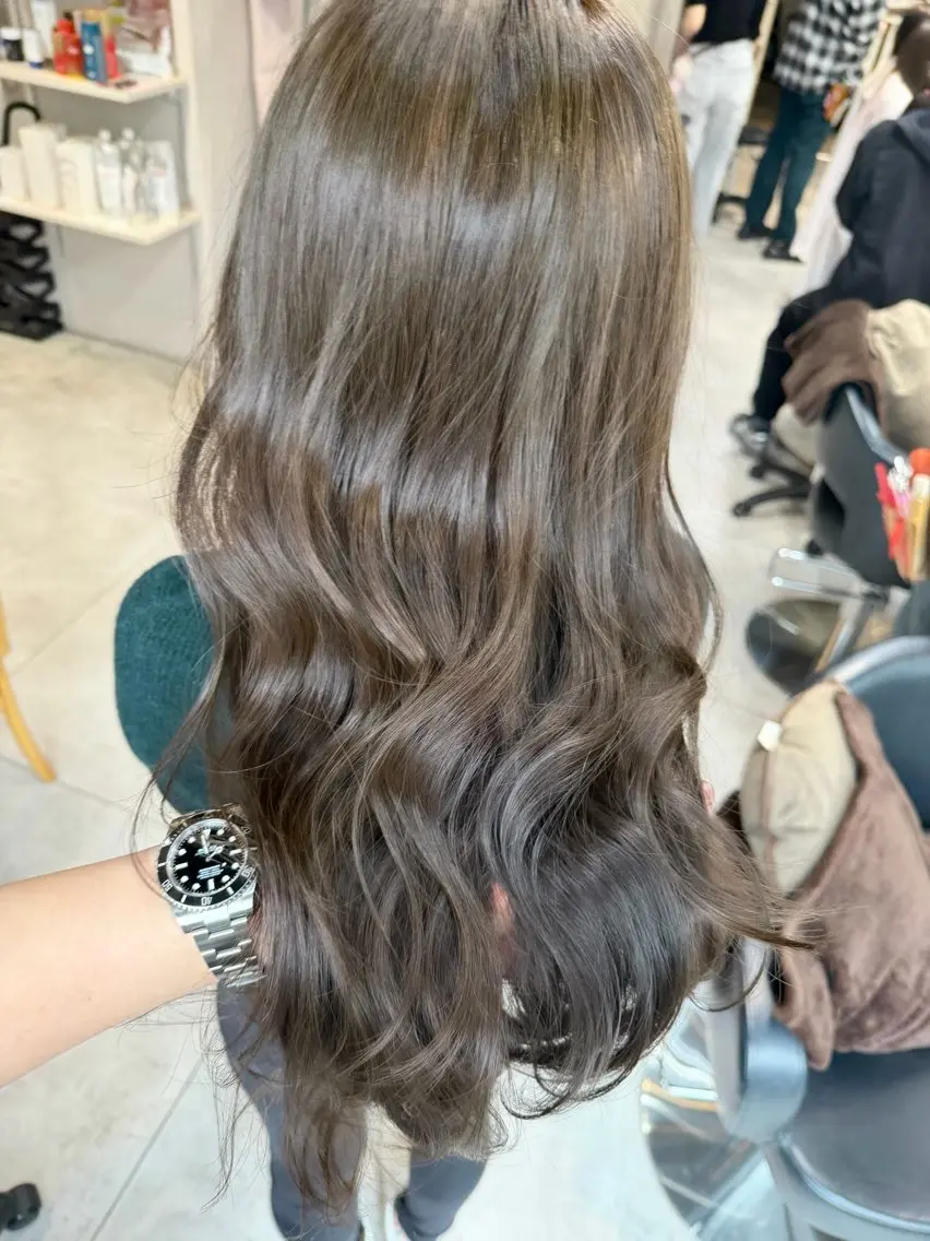 セミロング カット ヘアカラー トリートメント ✨透明感カラー 恵比寿HAYATO✨のヘアスタイル