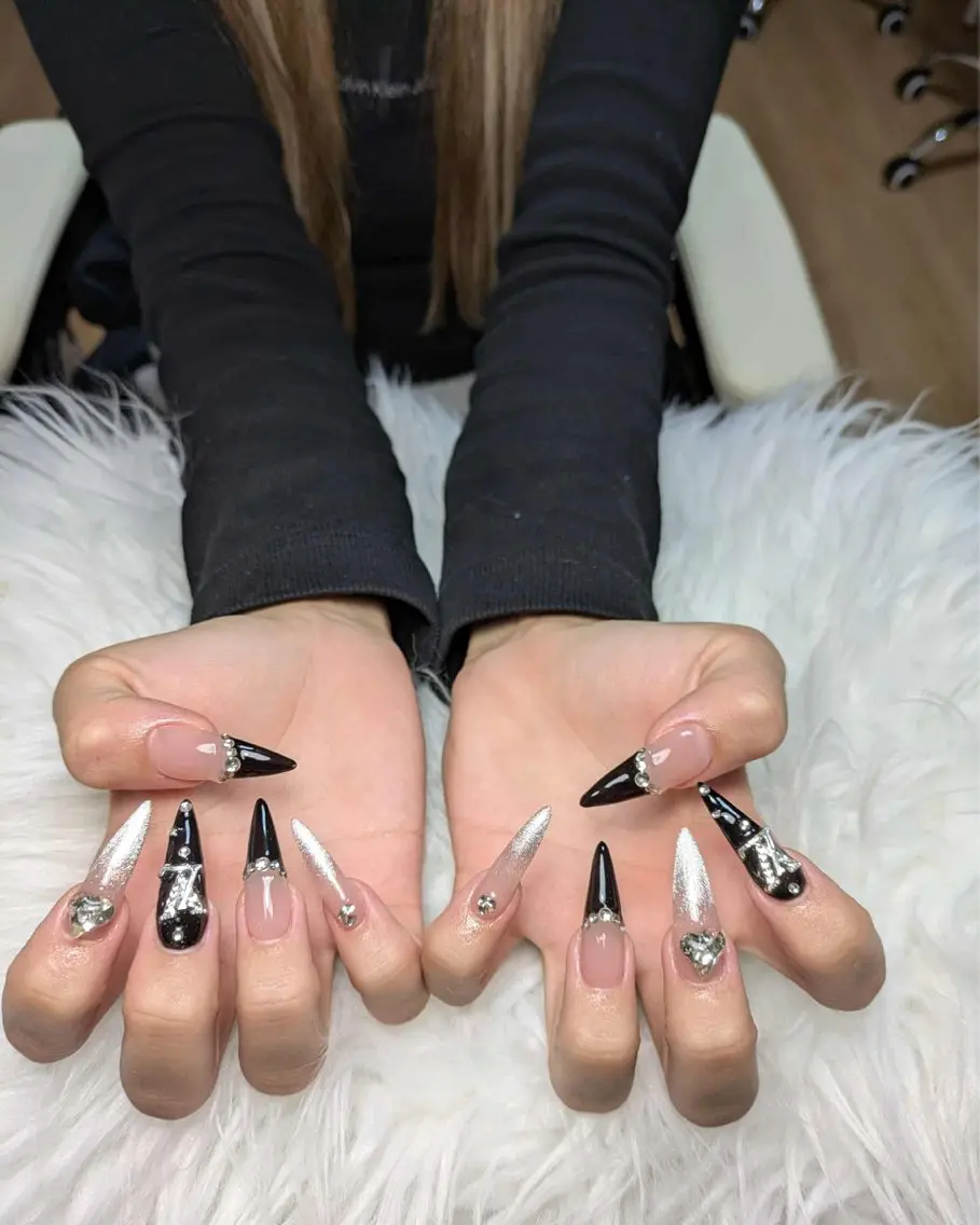 ネイル Queen Nail 柏店　クイーンネイルのネイルデザイン