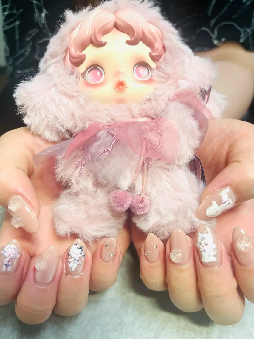 ネイル アートネイル 持ち込み ハンドネイル ハンドケア ベテランネイル cnc  nailのネイルデザイン