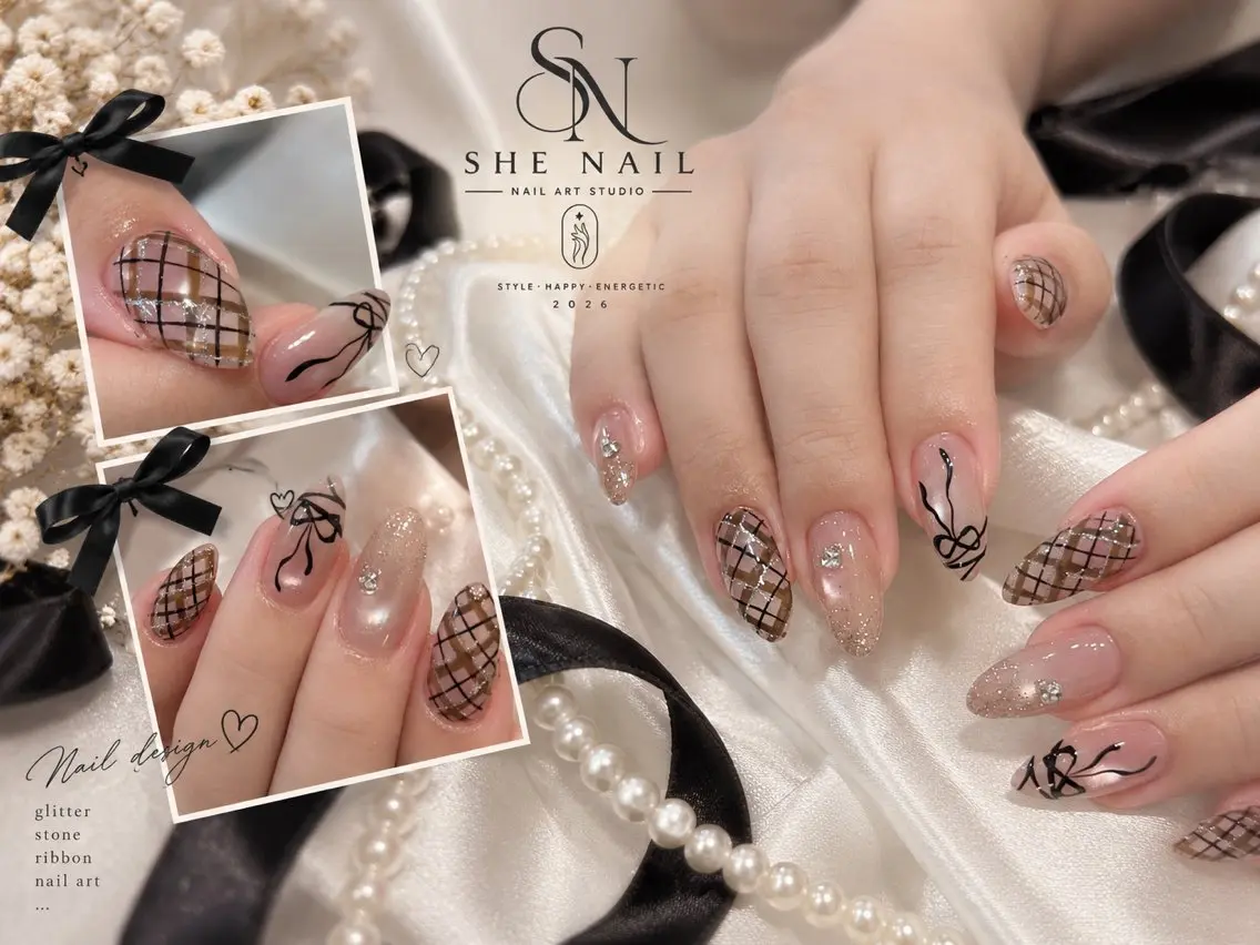 ネイル アートネイル ガーリー 韓国ネイル ロングネイル 持ち込み ハンドネイル 博多 SHE Nailのネイルデザイン