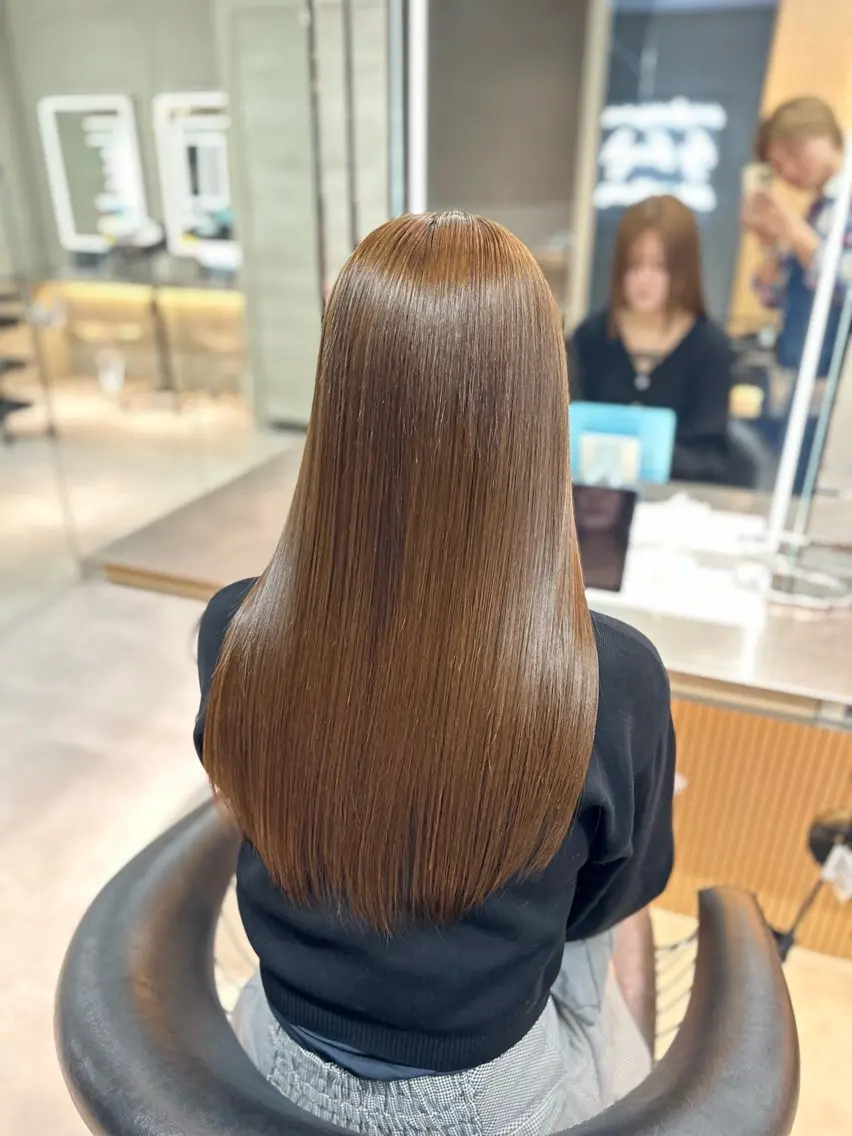 🌈カット+ブリーチ縮毛矯正+3STEPTR🌈　✨お客様に合ったお薬を選定し、ダメージを減らして施術していきます✨の写真