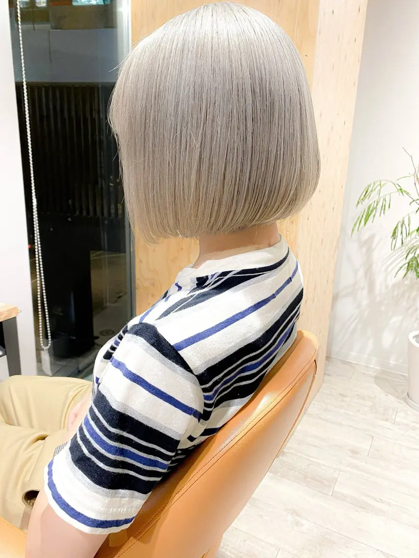 ショート カラー 🐶 アヤカのヘアスタイル
