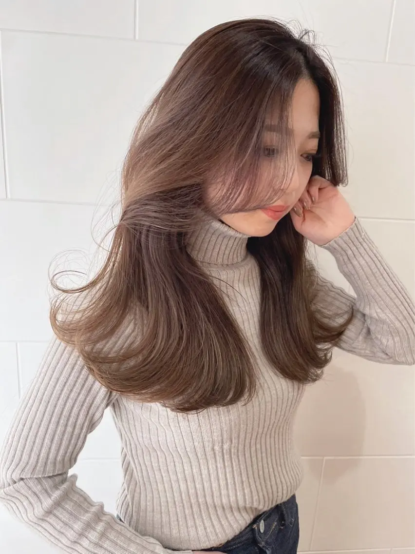 ロング カット ヘアカラー トリートメント レイヤーカット 早崎太生のヘアスタイル