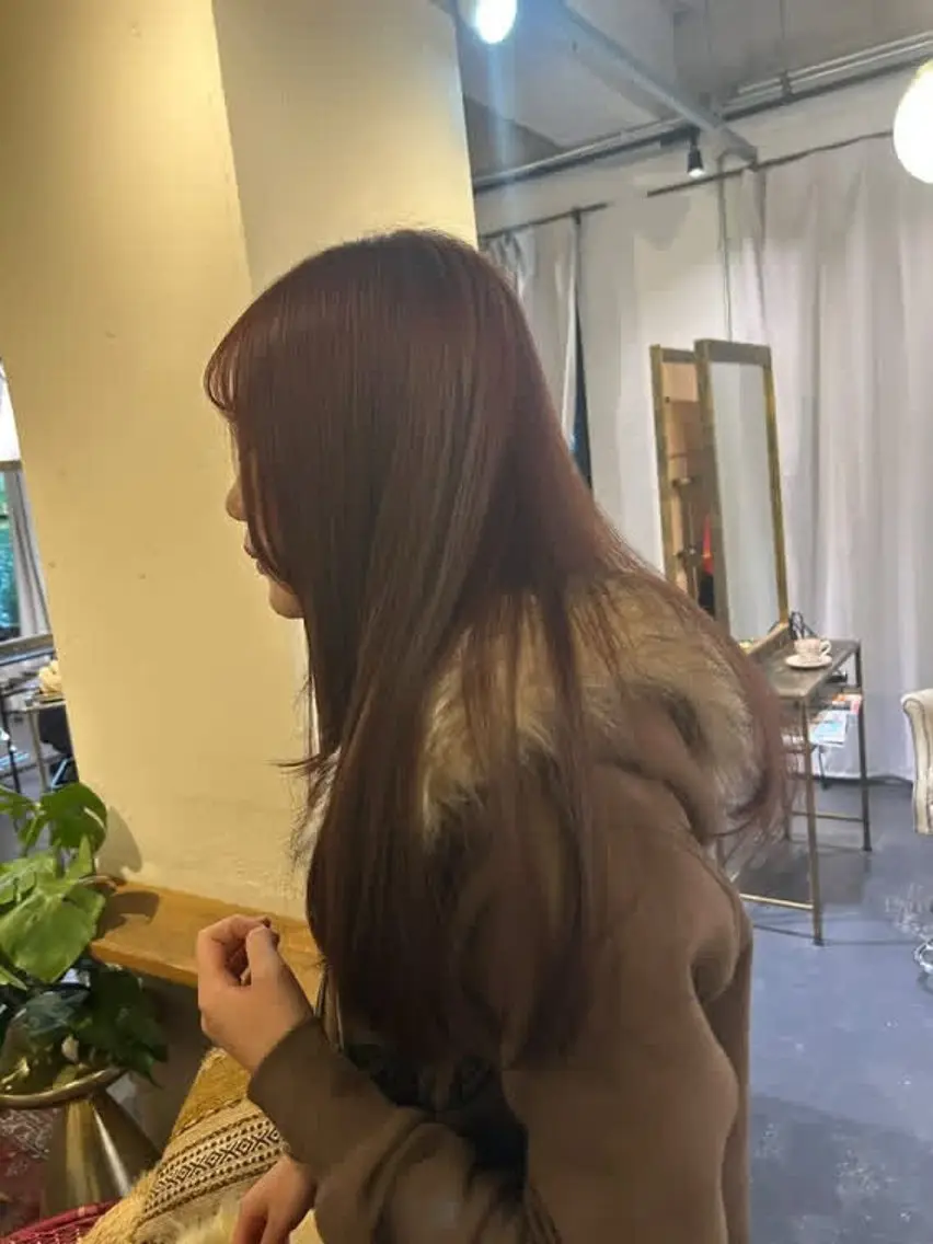 ロング カラー ヘアカラー 山室 茂のヘアスタイル