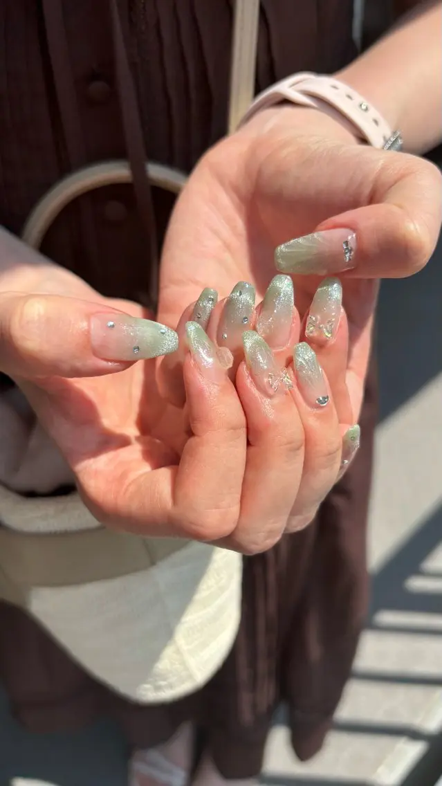 ネイル ハンドネイル フットネイル Nailsalon Fave/Rinaのネイルデザイン