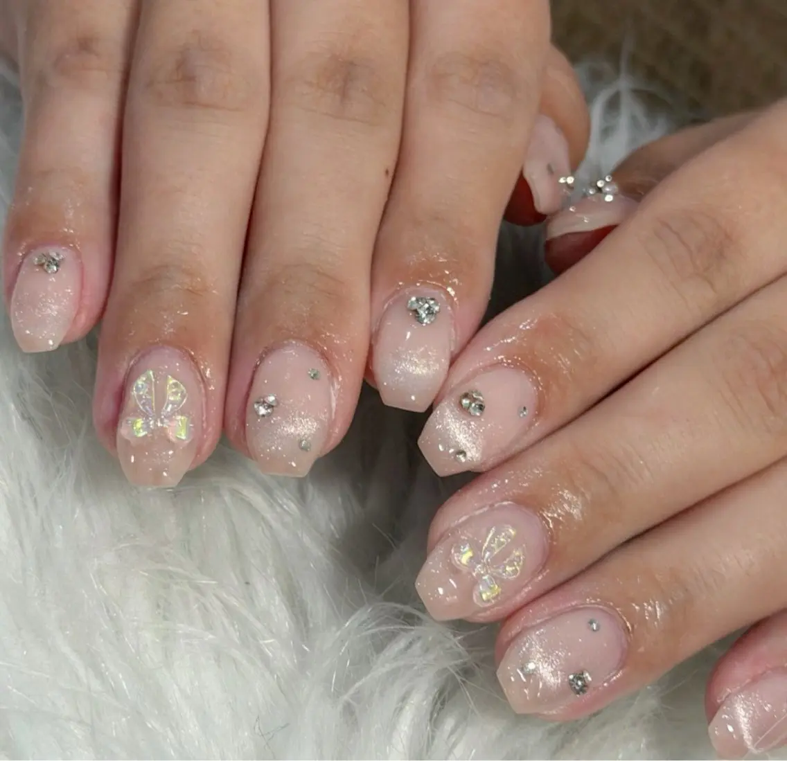 ネイル ハンドネイル LAVISH sakiのネイルデザイン