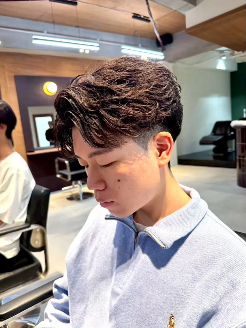 パーマ メンズ 長根 遥斗のヘアスタイル