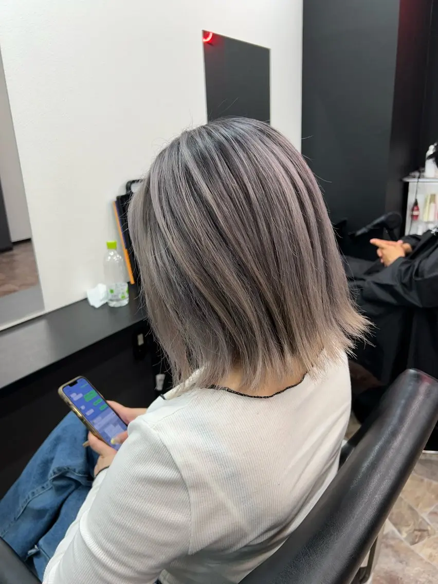 ショート 切りっぱなしボブ ボブ レイヤーカット 藤本 翔己のヘアスタイル