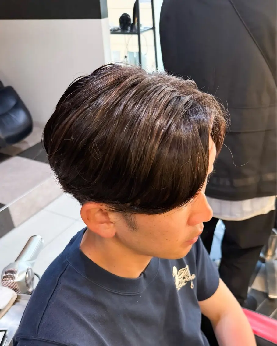 カラー メンズ メンズハイライト ブラウンカラー ダークブラウン ハイライトカラー カット ヘアカラー 髪質改善/パーマ/ レイヤー/田中海斗のヘアスタイル