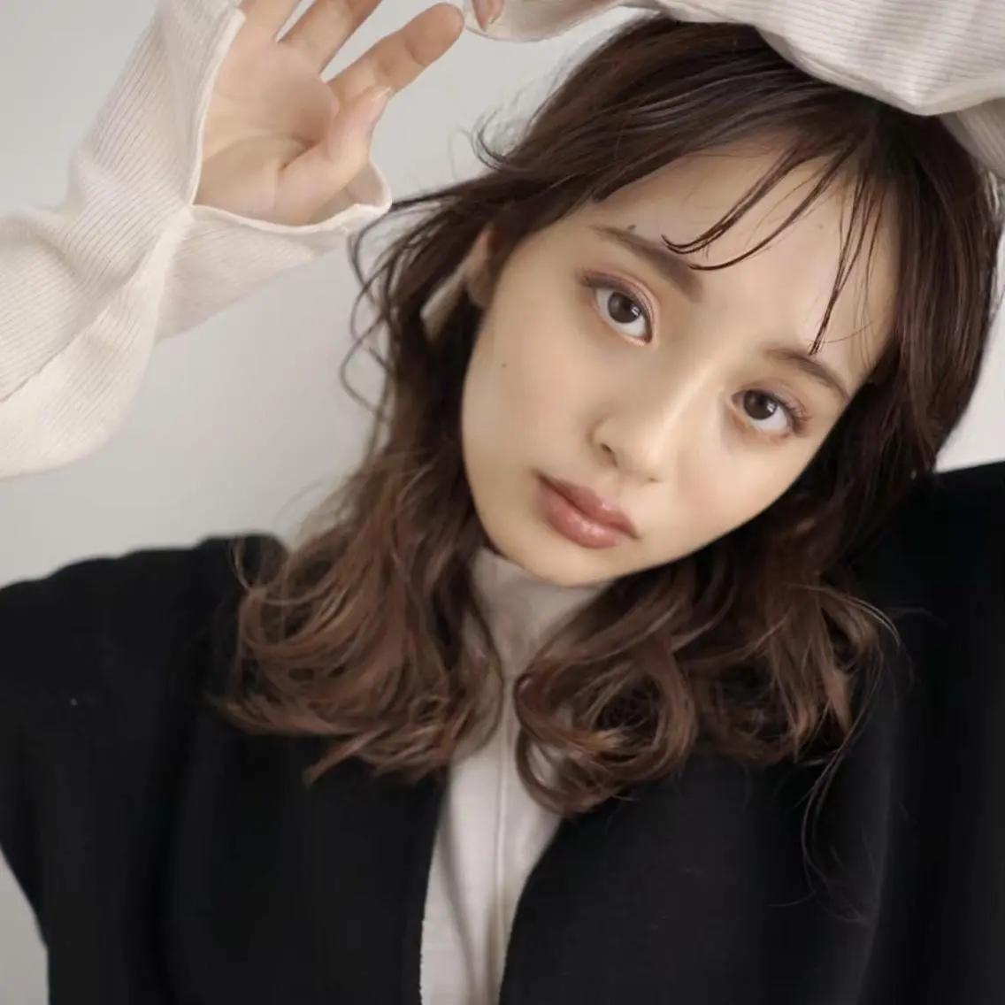 ミディアム カラー ヘアアレンジ 透明感カラー PearL suzukaのヘアスタイル