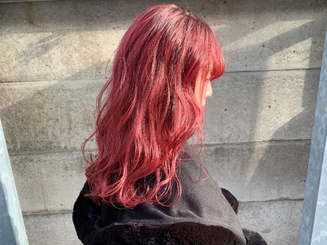 ロング カラー ブリーチ ピンクカラー Stirmaison RYUSEIのヘアスタイル