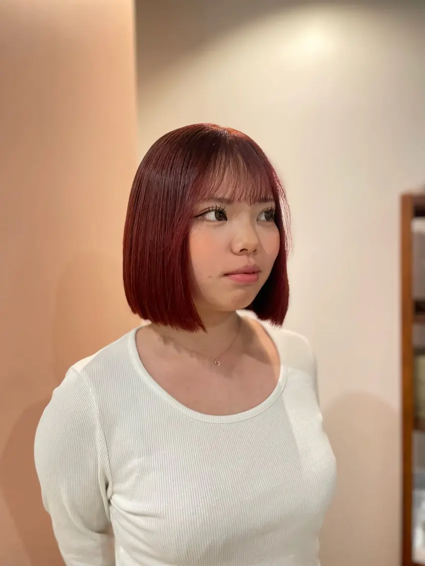 ショート カラー ブリーチ ダブルカラー ブリーチなしカラー ヘアカラー ゆるふわガーリーst yle🩰yuukaのヘアスタイル