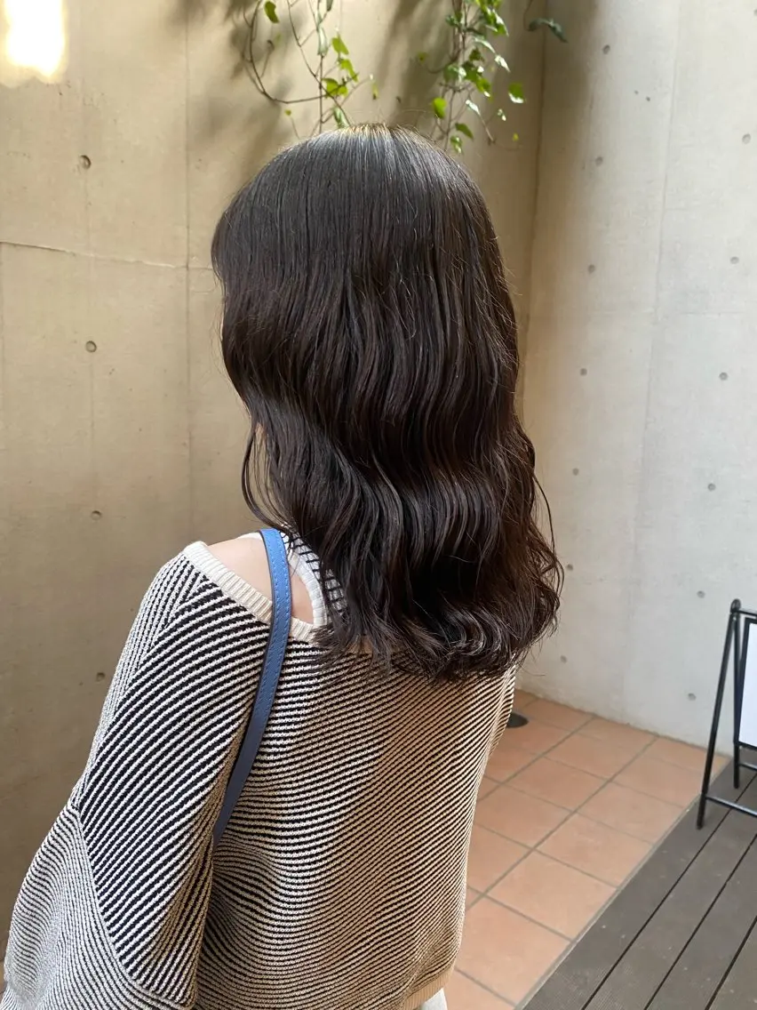 セミロング セミロングパーマ カット パーマ トリートメント 大人可愛い♡コテ巻き パーマ🌼杉田 萌恵のヘアスタイル