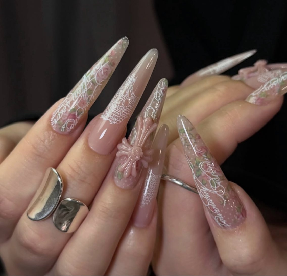 ネイル ハンドネイル NiJi Nailsのネイルデザイン