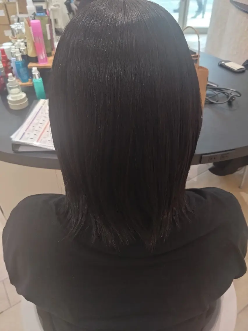 カラー 中谷 朱里のヘアスタイル