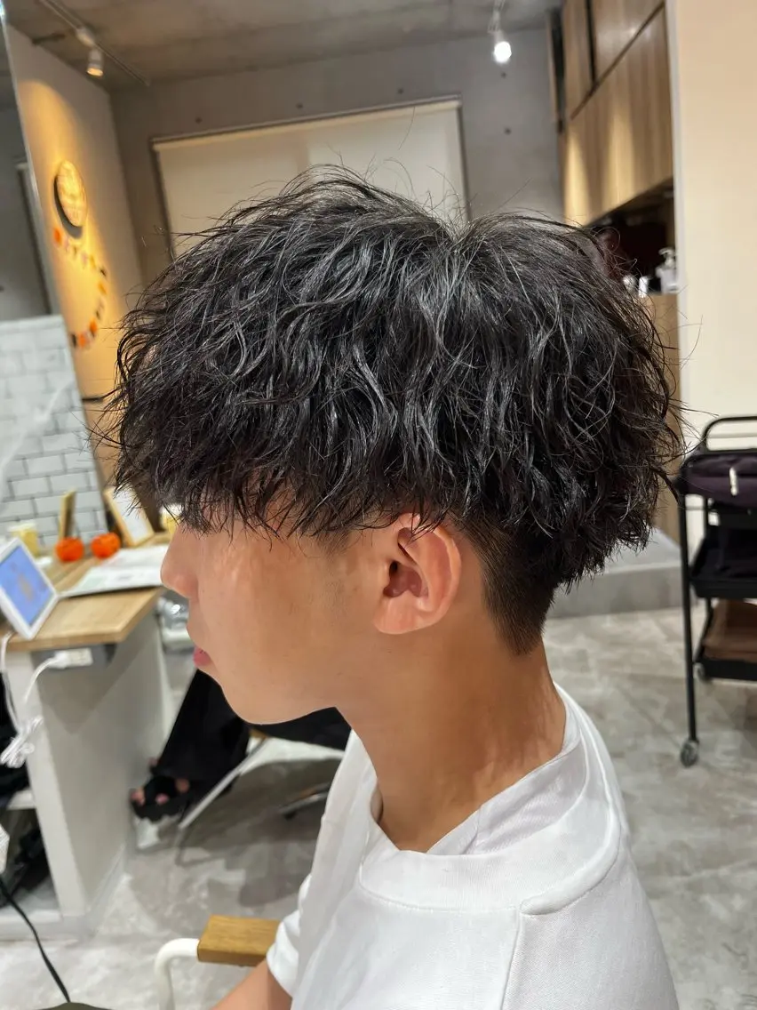 🔥ツイスパ➕メンズカット🔥 ハイクオリティパーマでスタイリングが簡単に!の写真