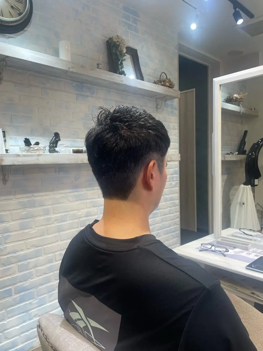 ショート メンズ 小笠原 史勝のヘアスタイル