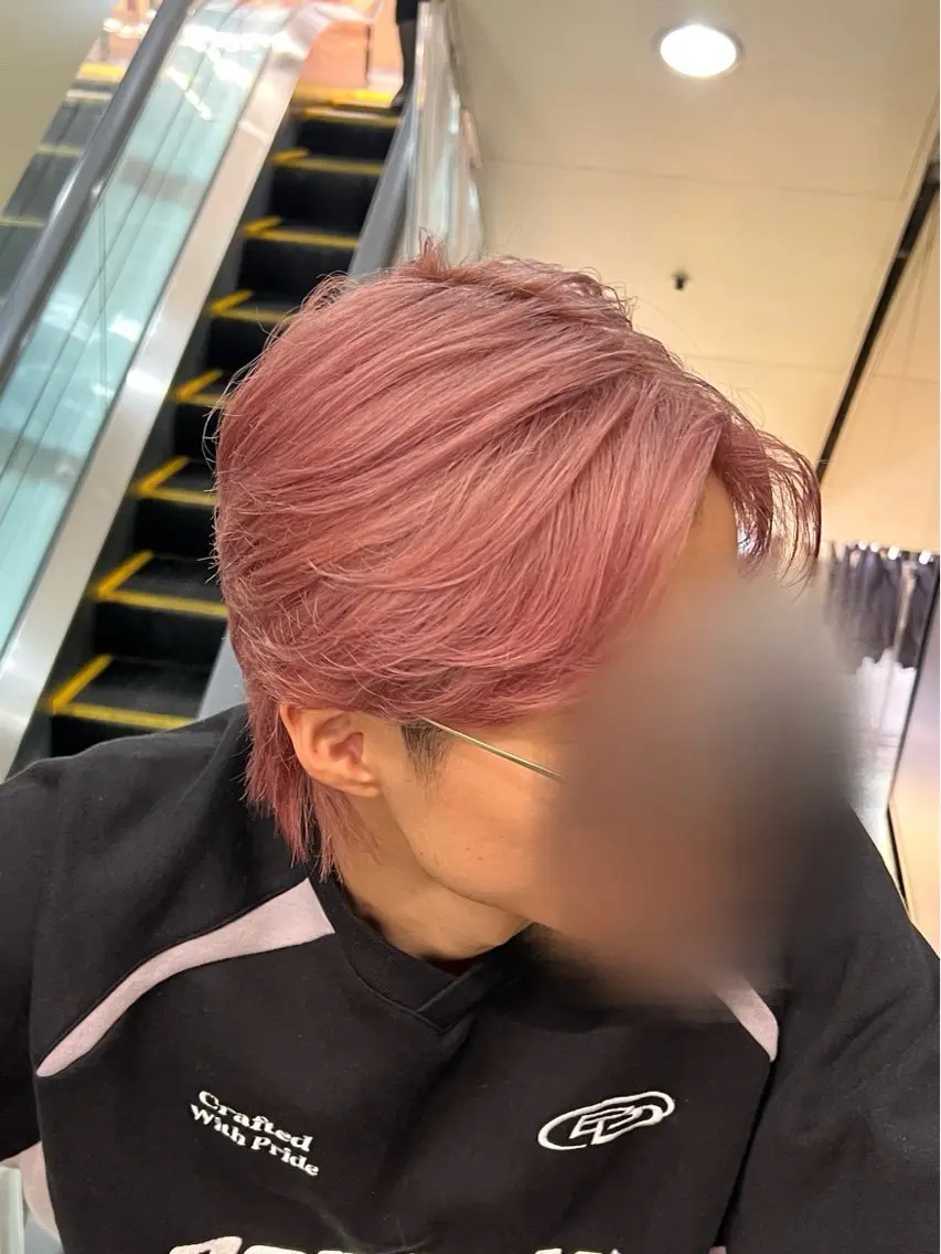 カラー メンズ ベージュカラー ピンクカラー ピンクベージュ カット ヘアカラー トリートメント 山口 玖瑠美のヘアスタイル