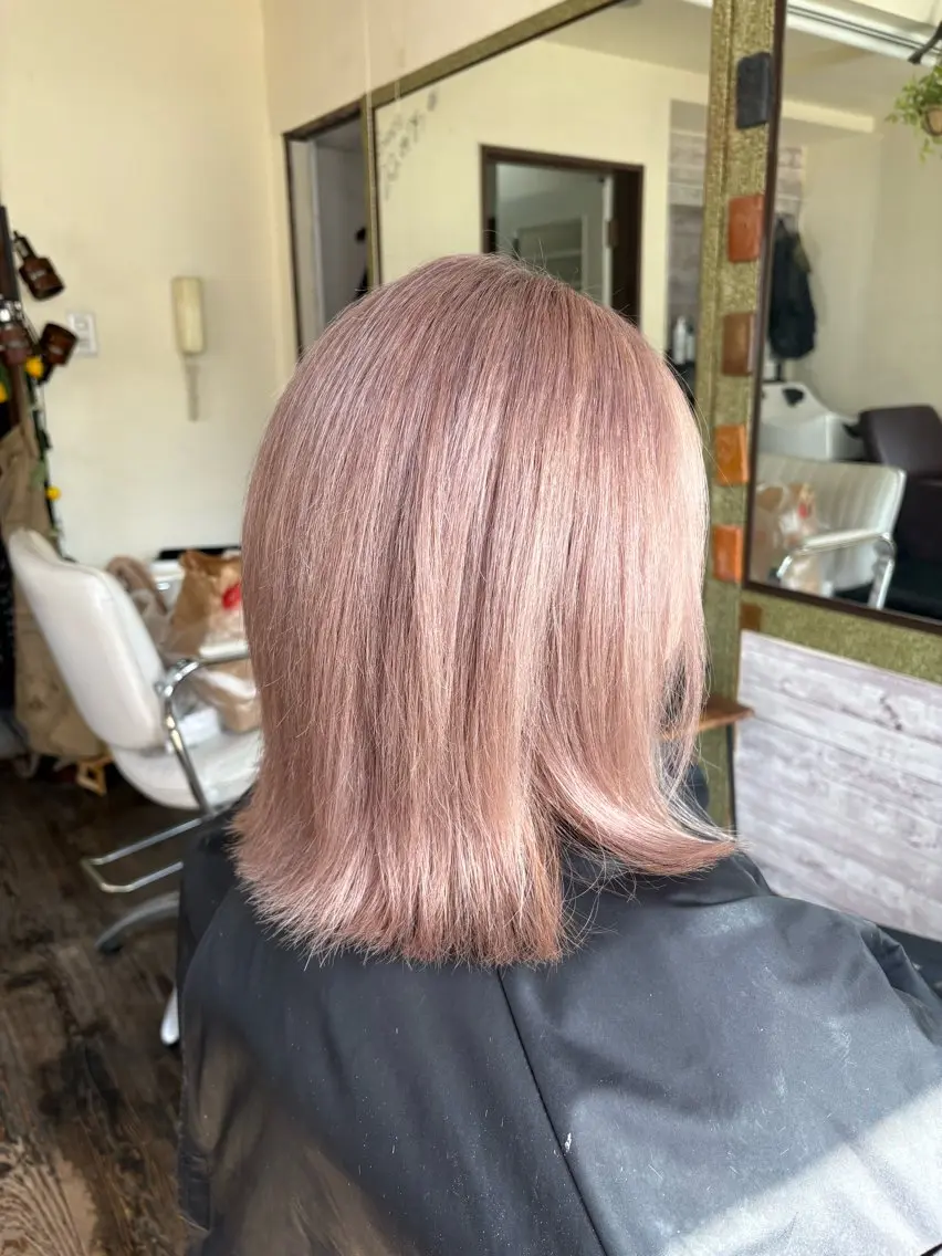 ショート カラー ヘアカラー 渡辺 健太のヘアスタイル