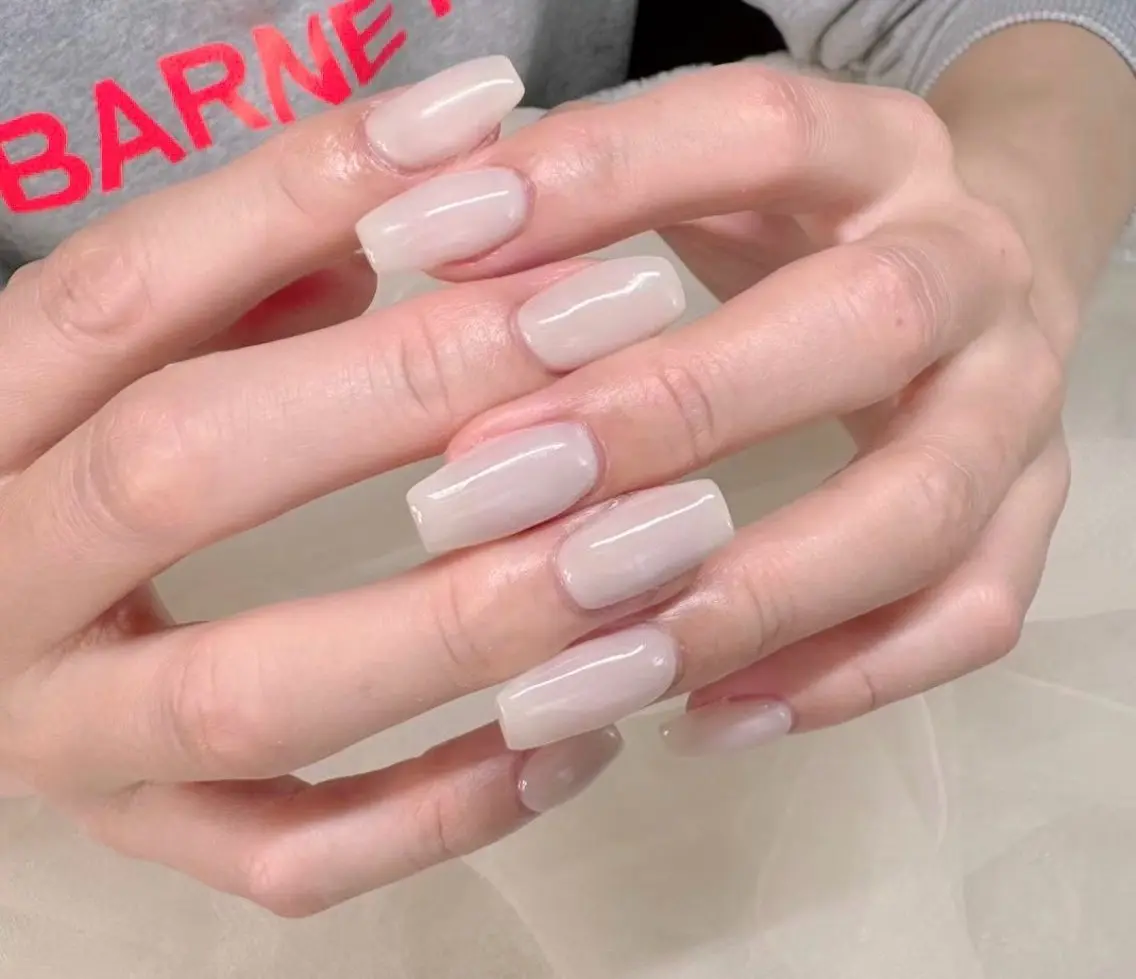 ネイル ロングネイル オフィスネイル ワンカラーネイル シンプルネイル ハンドネイル 野村 夏美のネイルデザイン