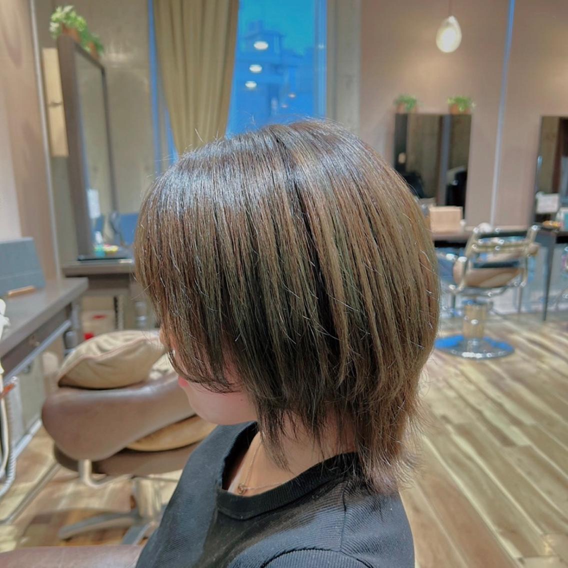 カラー ほんだ りおんのヘアスタイル