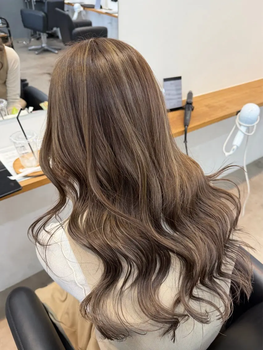ロング ハイライト 韓国風hair💕 Kanonのヘアスタイル
