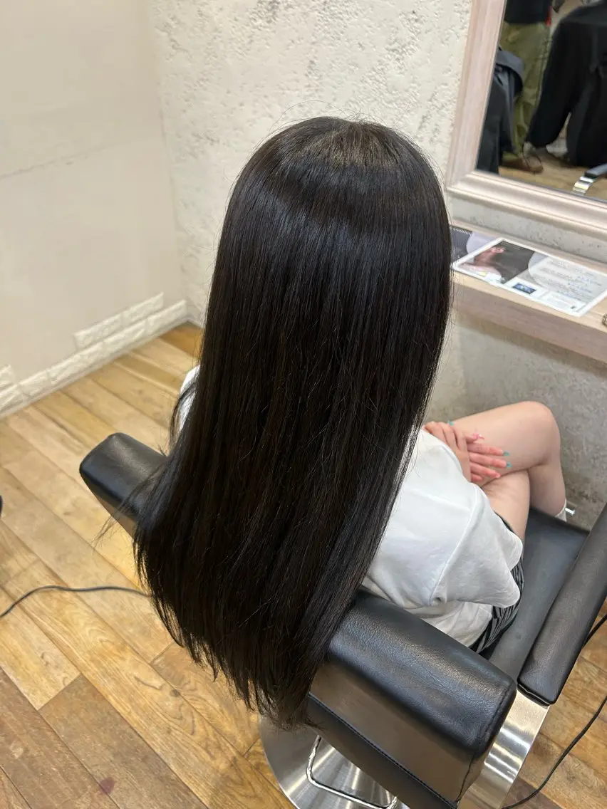 カラー TIDE HAIR 未空のヘアスタイル