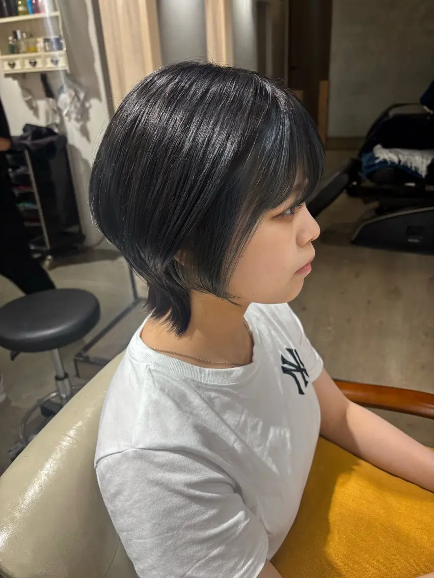 カット ヘアカラー トリートメント 勝海 絢音のヘアスタイル