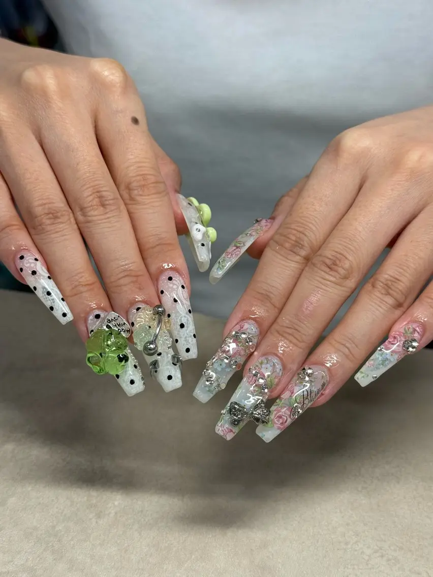 ネイル ハンドネイル WOLTOKYO渋谷 yunaのネイルデザイン