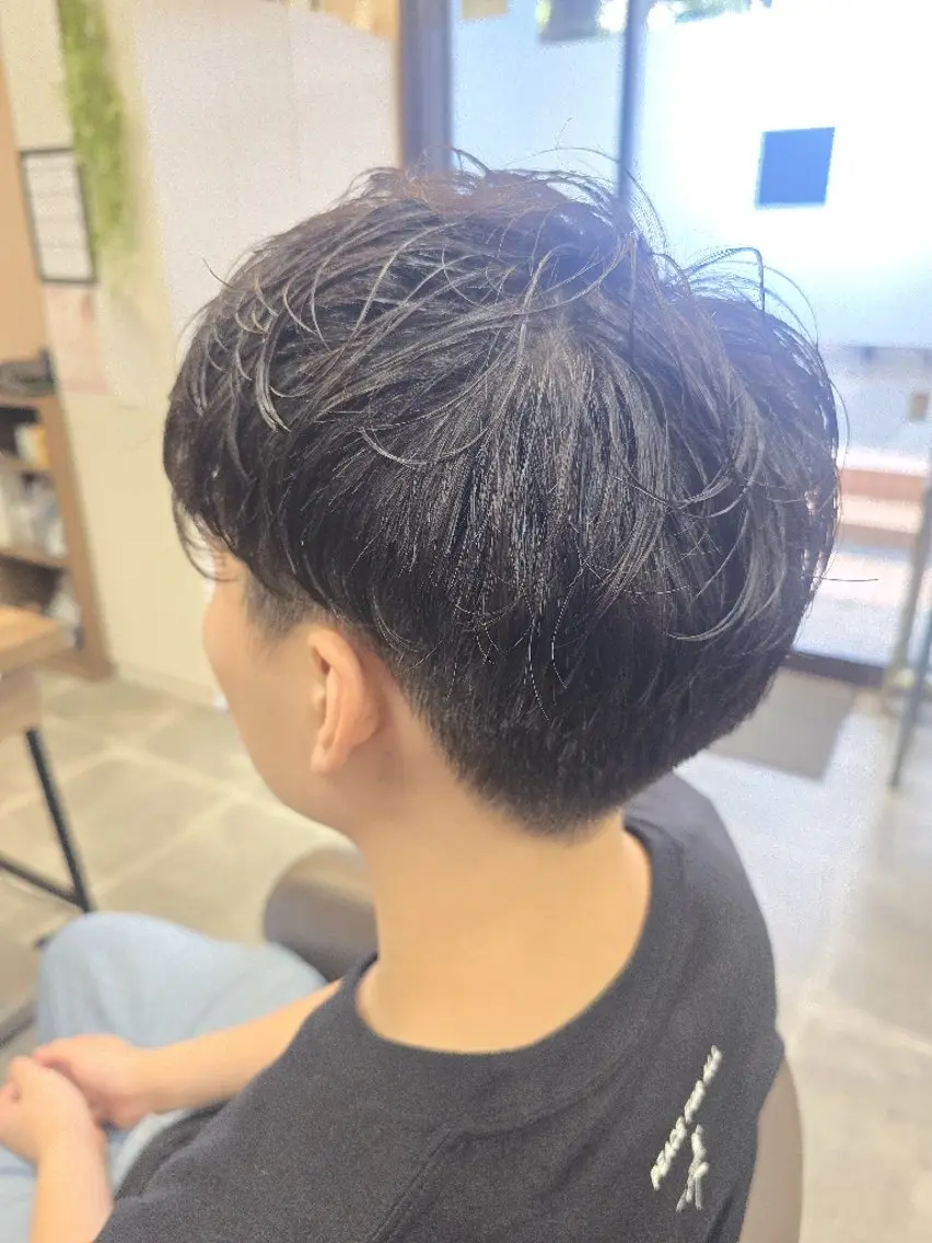 ミディアム メンズ ミディアムパーマ センターパート モヒカン マッシュ メンズパーマ 石川(park) ジェウンのヘアスタイル