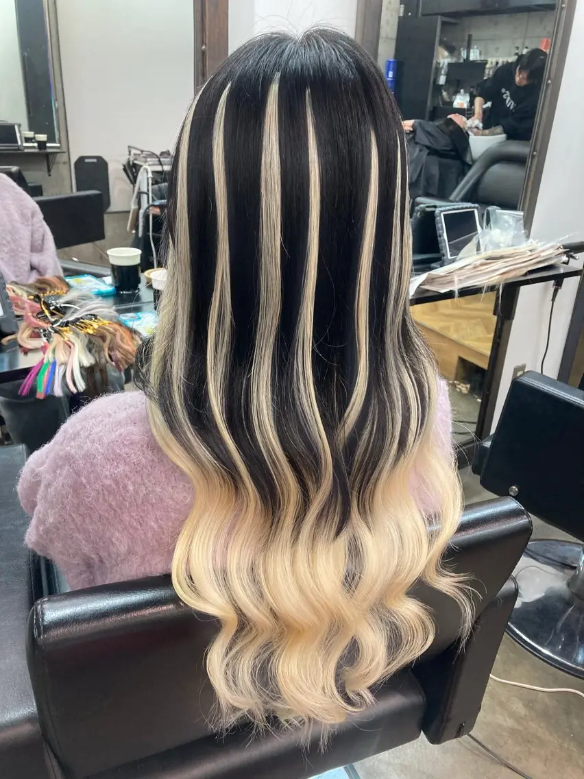 ロング カラー エクステ ✨最安値✨エクステ カラー🌼つきな🌼のヘアスタイル