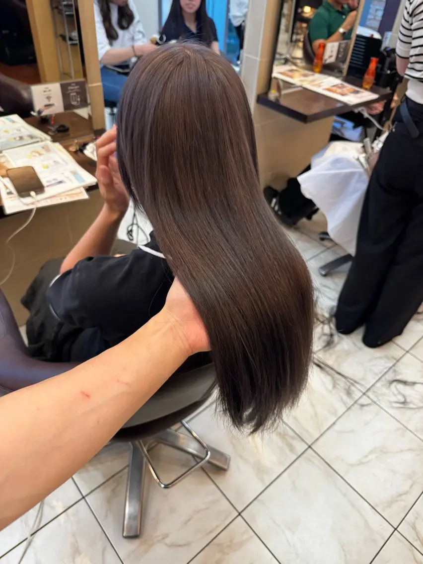 ロング カット ヘアカラー トリートメント ⭐️透け感カラー /齊藤容史⭐️のヘアスタイル