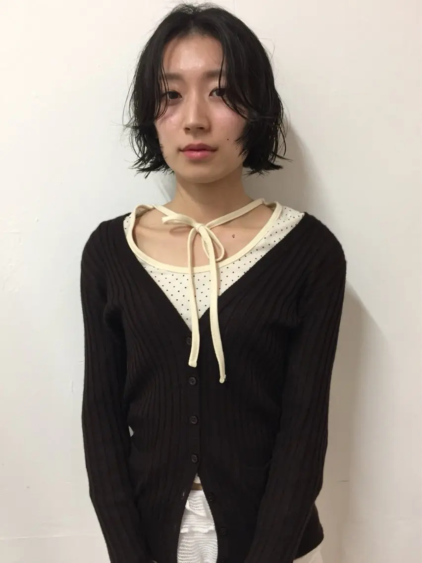ミディアム カット 松林 芽依のヘアスタイル