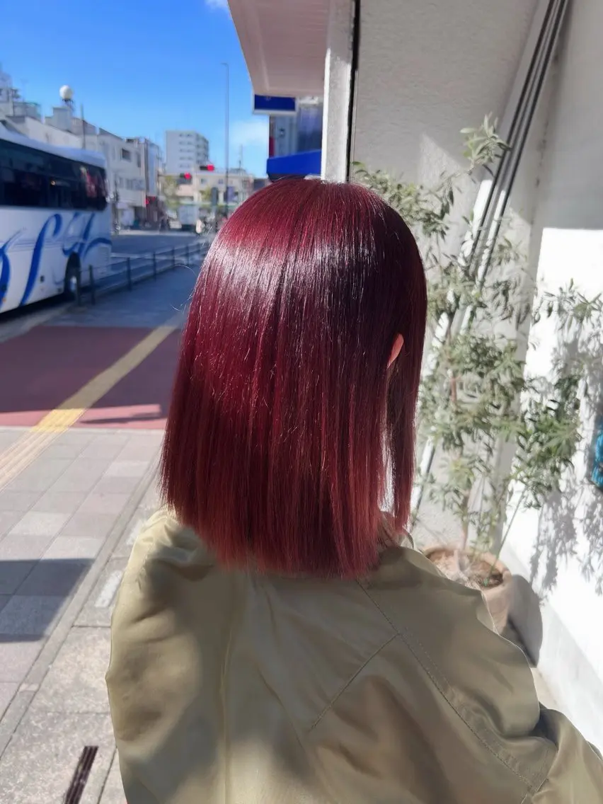 カラー ピンクカラー レッドカラー カット ヘアカラー 田口 未侑のヘアスタイル