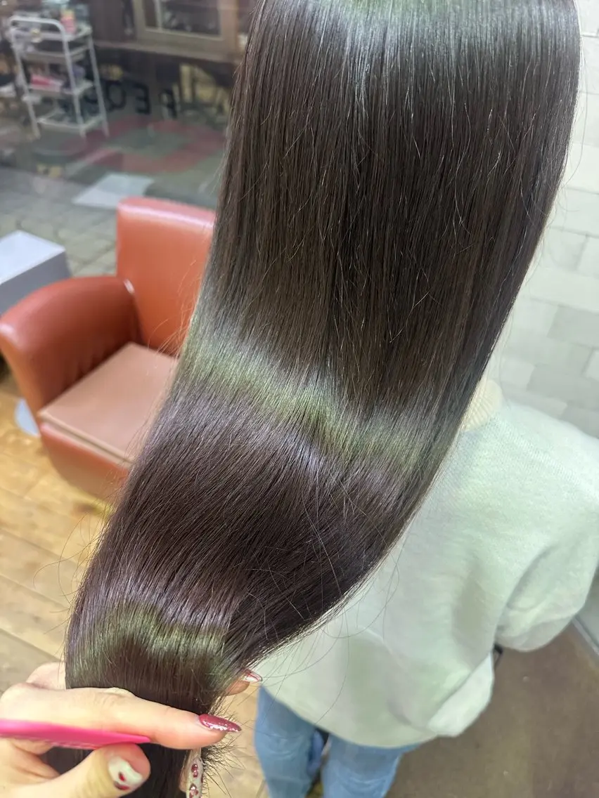 ロング カット 縮毛矯正 トリートメント 🩷PEEQS吉田 愛梨🩷のヘアスタイル