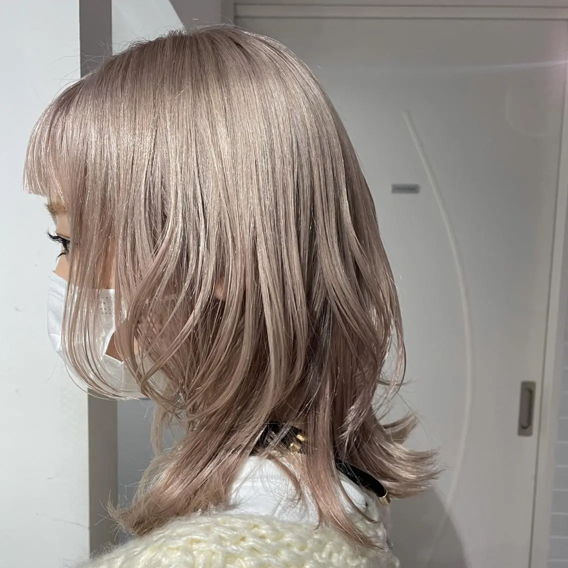 ミディアム miyu ハイトーン/レイヤーのヘアスタイル