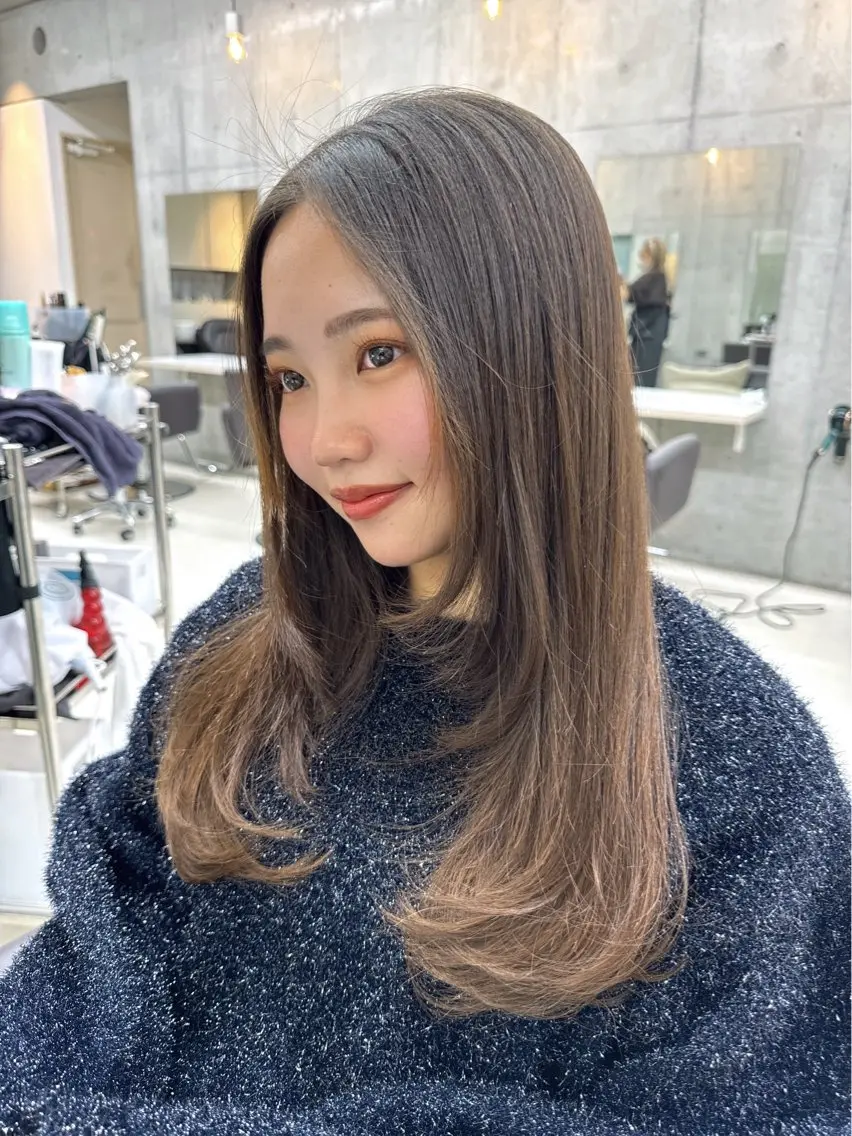 セミロング うる艶ヘア♡韓国好き 透明感　shotaのヘアスタイル
