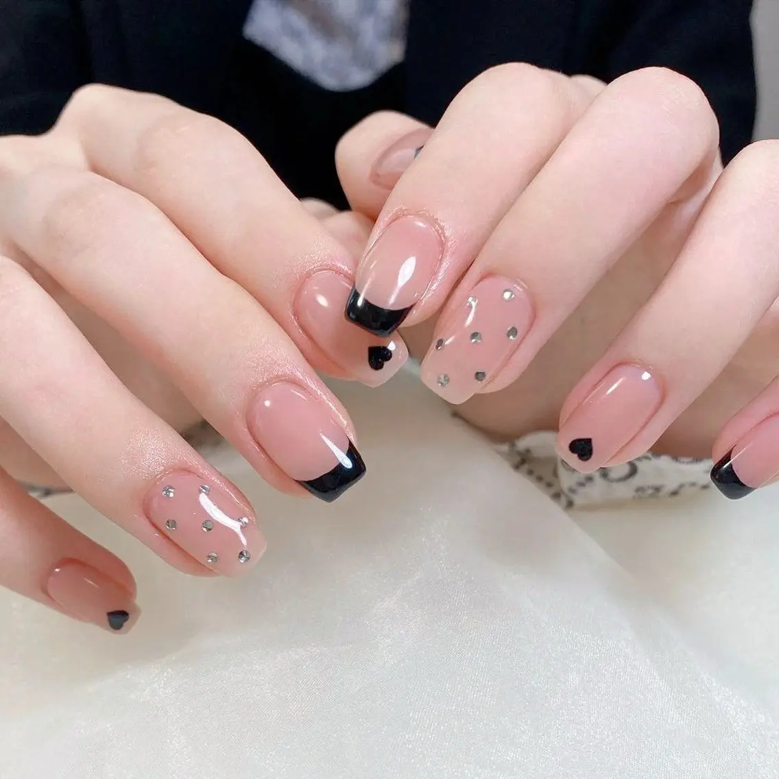ネイル ハンドネイル OCEAN nail パラジェル　取扱い店のネイルデザイン