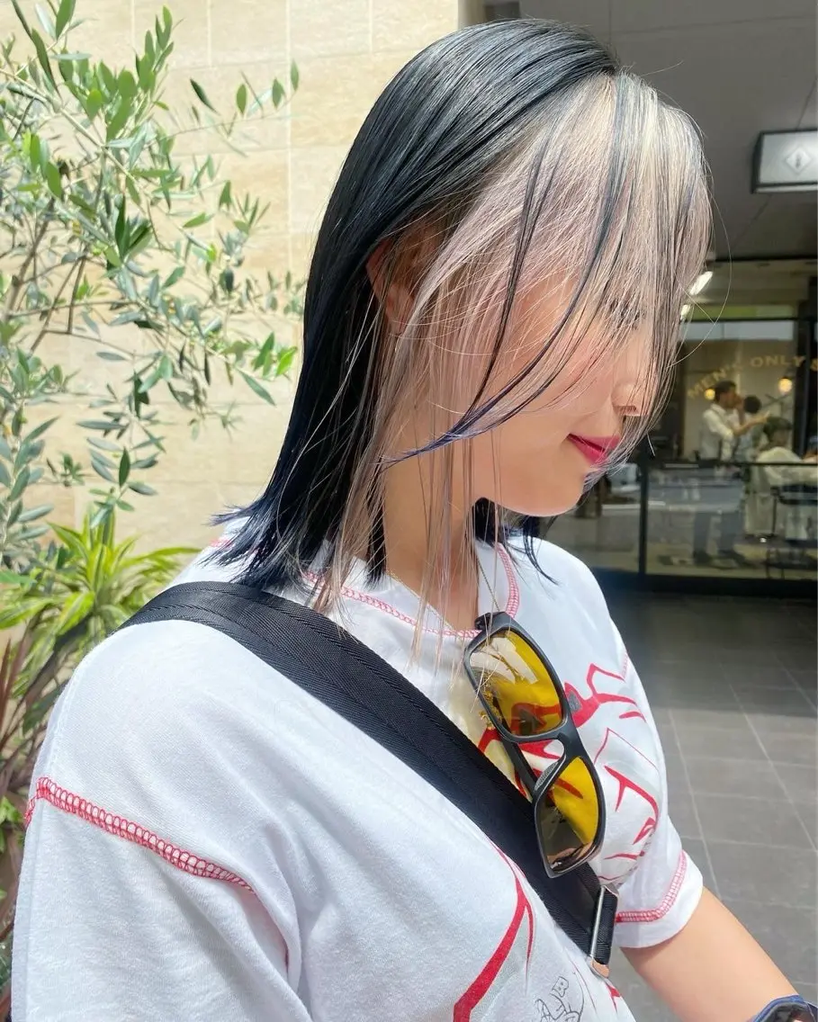 ミディアム くびれヘア カット ヘアカラー qpula クプラのヘアスタイル