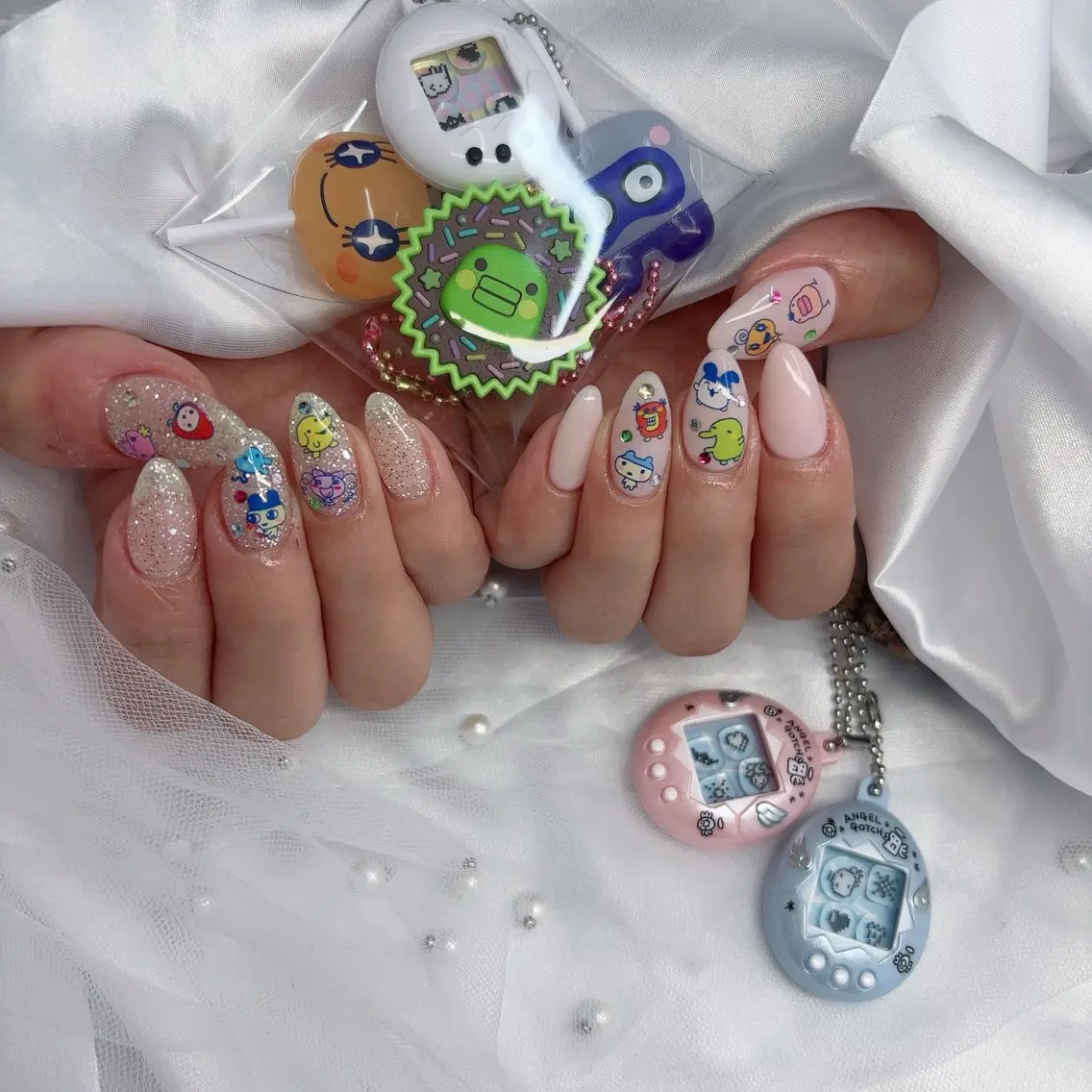 ネイル オーロラネイル フットネイル フレンチネイル ガラスフレンチ 氷ネイル・うるうるネイル ハンドネイル Lance nailのネイルデザイン