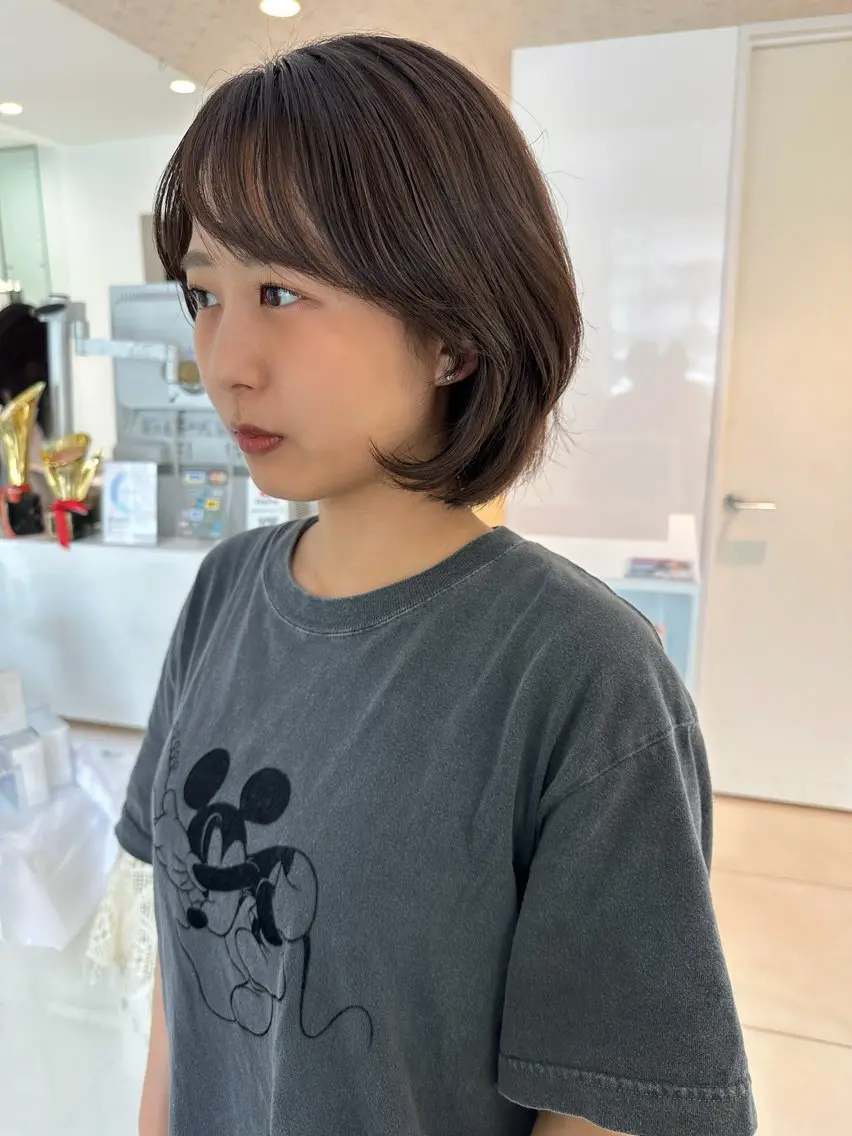 ショート カラー ボブ くせ毛 カット ヘアカラー トリートメント 田中 あかねのヘアスタイル