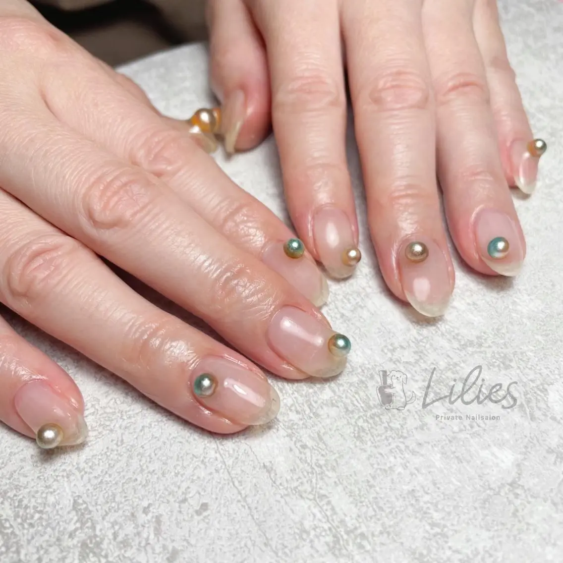 ネイル Nailsalon Liliesのネイルデザイン