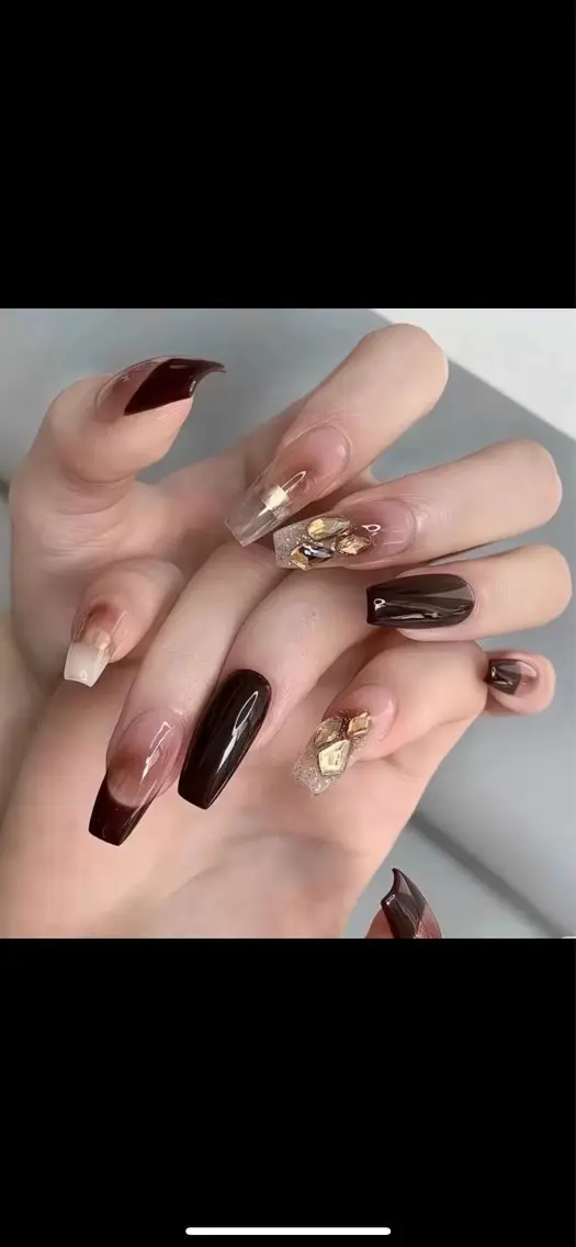 ネイル ハンドネイル queen nailのネイルデザイン