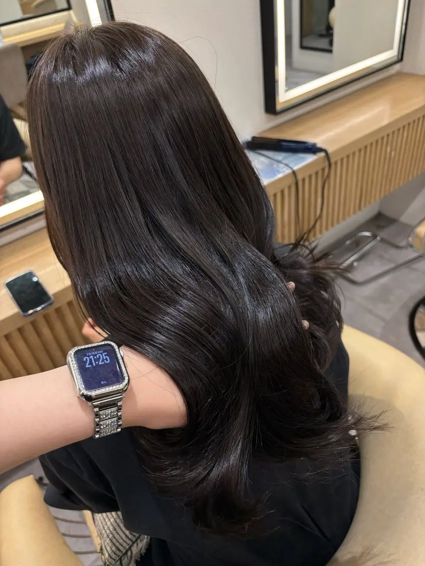 ロング カラー ヘアカラー YUI  透明感🌱 艶カラー🌿‬浦和のヘアスタイル