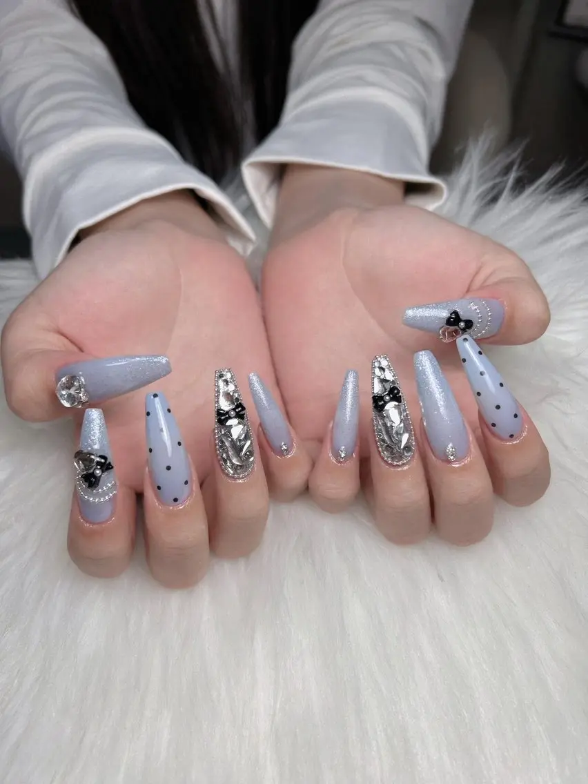 ネイル ハンドネイル Swan Nail Salonのネイルデザイン