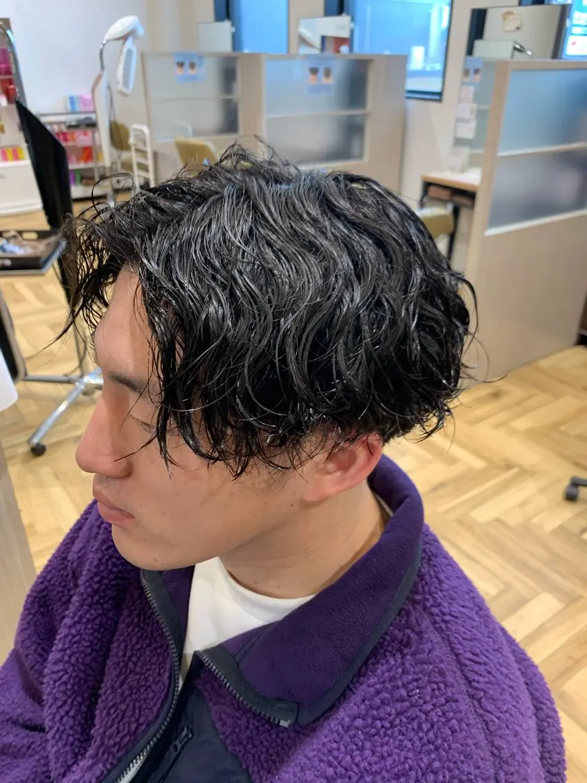 メンズ センターパート 刈り上げ カット Mika/ SOiL岡崎のヘアスタイル